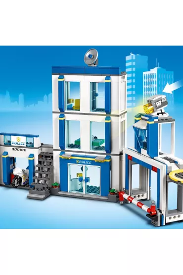LEGO City Posterunek policji 60246