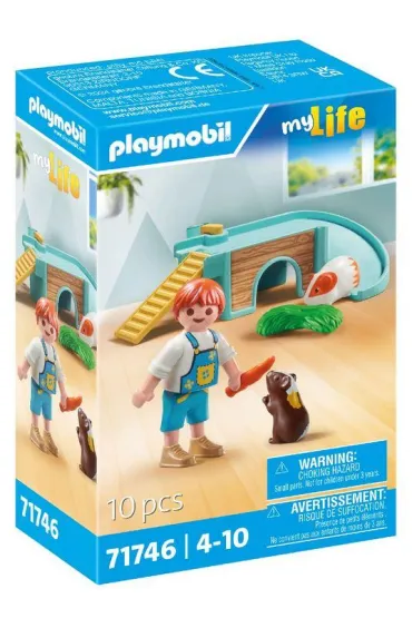 Playmobil My Life Ch�opiec ze �wink� morsk� 71746