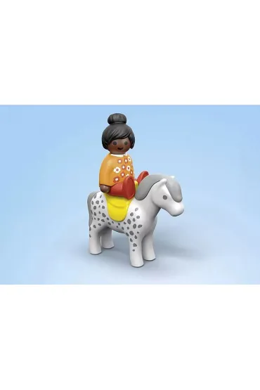 Playmobil Junior Hotel dla zwierz�t z dozownikiem pokarmu 71690