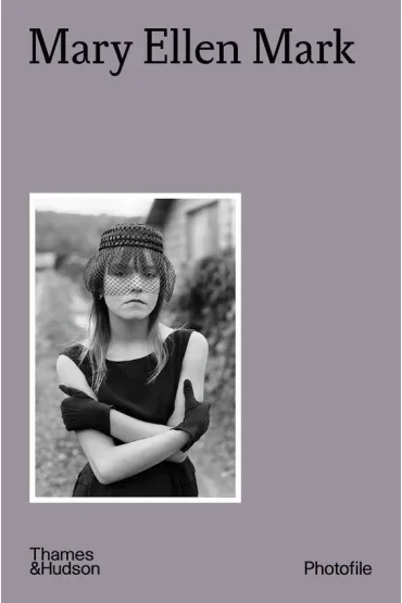 Mary Ellen Mark - Caroline  B�nichou