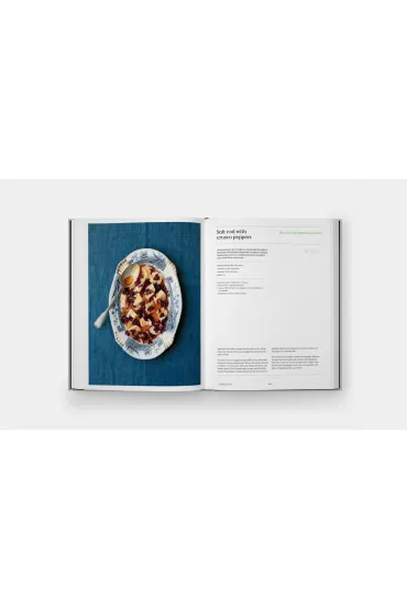 The Regional Italian Cookbook. Recipes from The Silver Spoon wer. angielska