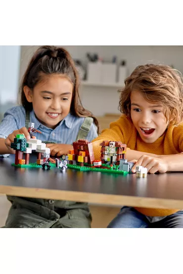 LEGO Minecraft Kryj�wka rozb�jnik�w 21159