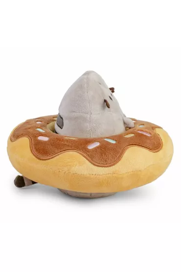 Pusheen w du�ym donucie