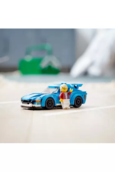 LEGO City Samoch�d sportowy 60285