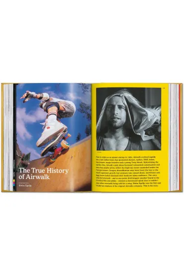 Sneaker Freaker. The Ultimate Sneaker Book. 40th Ed. wer. angielska - Simon Wood