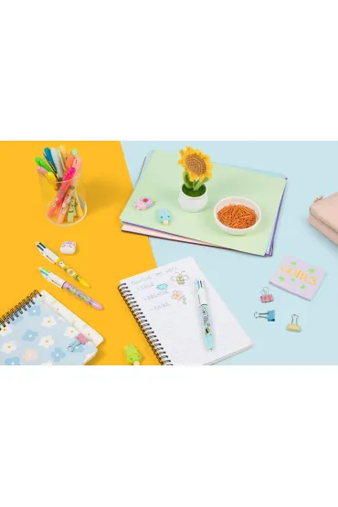 D�ugopis BIC 4 Colours Kawai blister 3szt.mix wzor�w