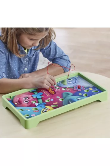 Trolle. Operacja Hasbro