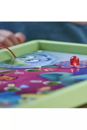 Trolle. Operacja Hasbro