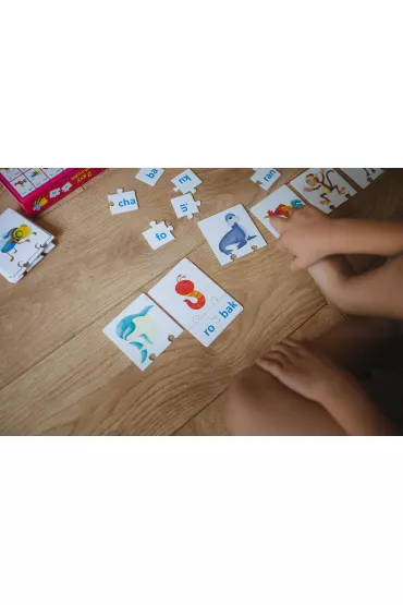 Puzzle edukacyjne. Uk�adam i czytam Adamigo - Julia Pogorzelska 