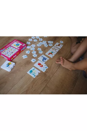 Puzzle edukacyjne. Uk�adam i czytam Adamigo - Julia Pogorzelska 