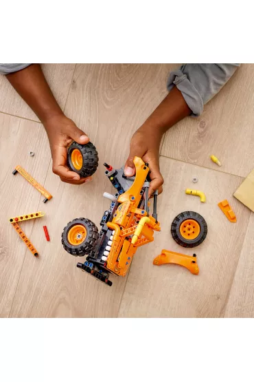 LEGO Technic Monster Jam El Toro Loco 42135