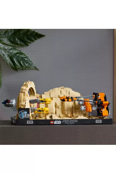 LEGO Star Wars Diorama: Wy�cig �cigaczy w Mos Espa 75380