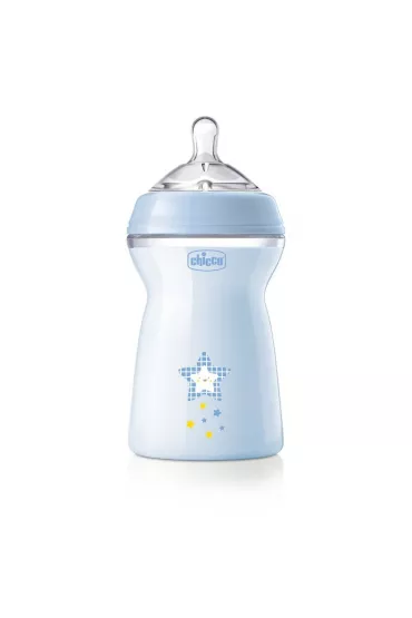 Chicco NaturalFeeling Butelka plastikowa ze smoczkiem silikonowym przep�yw szybki 6 m+ 330 ml