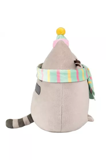 Pusheen w szaliku