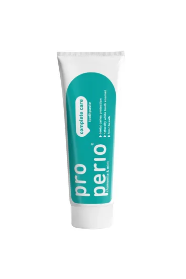 Bia�a Per�a Pro Perio Complete Care pasta do z�b�w z rumiankiem i mi�t� 125 ml