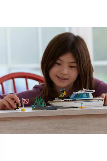 LEGO City Jacht 60221