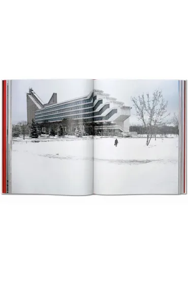 CCCP. Cosmic Communist Constructions wer. angielska - Frederic Chaubin