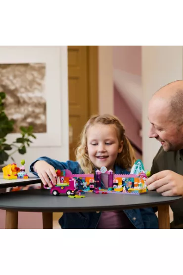 LEGO Koci domek Gabi Sala balowa Gabi 10797