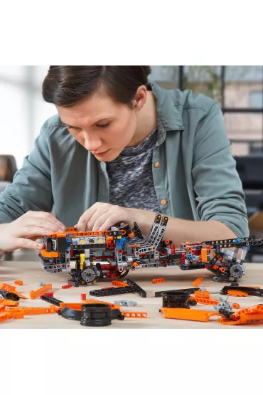 LEGO Technic Ford F-150 Raptor 42126