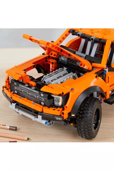 LEGO Technic Ford F-150 Raptor 42126