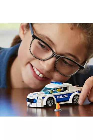 LEGO City Samoch�d policyjny 60239
