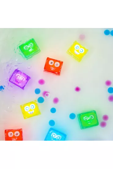 Glo Pals Posta� do k�pieli Sammy - zestaw z dwiema kostkami sensorycznymi �wiec�cymi w wodzie