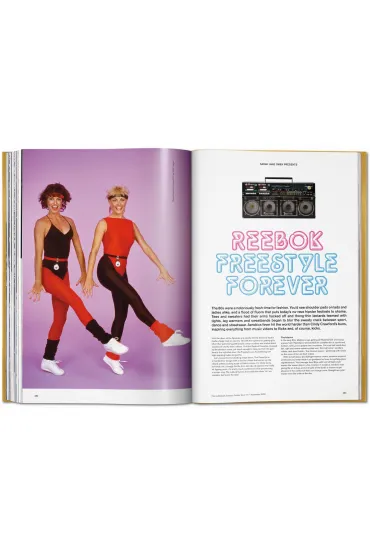 Sneaker Freaker. The Ultimate Sneaker Book wer. angielska - Simon Wood