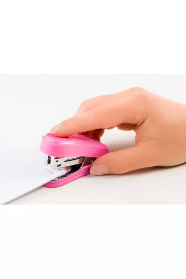Novus Zszywacz mini r�owy + zszywki 24/6