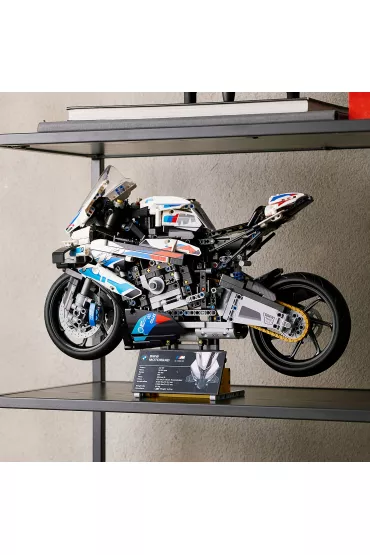 LEGO Technic BMW M 1000 RR 42130