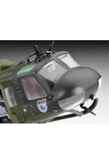 Dzwonek UH-1D "SAR" Revell