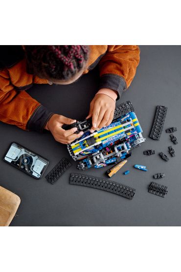 LEGO Technic Zmiennoksztatny pojazd sterowany przez aplikacj 42140