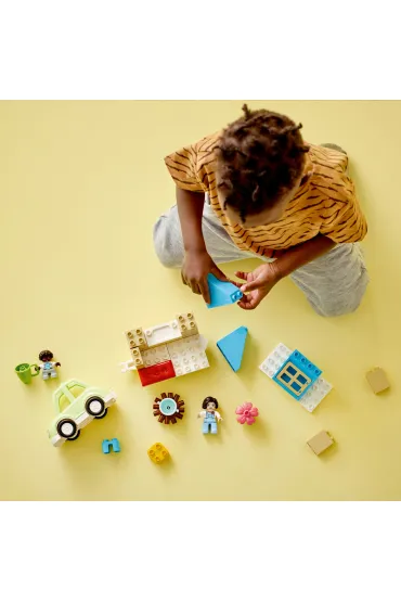 LEGO DUPLO Dom rodzinny na k�kach 10986