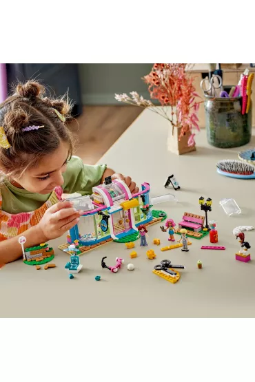 LEGO Friends Salon fryzjerski 41743