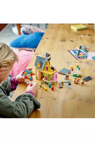 LEGO | Disney i Pixar Dom z bajki „Odlot” 43217