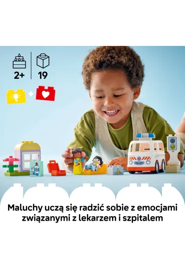 LEGO DUPLO Town Karetka z kierowc� 10447
