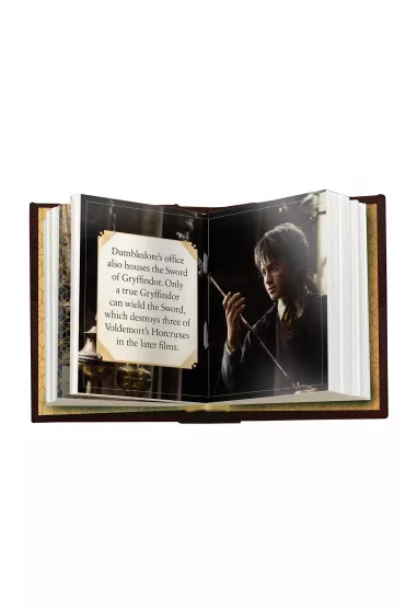 Harry Potter: Hogwarts, ksi��ka w miniaturowym formacie