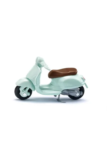 Siku 12 - Vespa 125 GTS Super