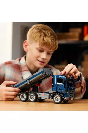 LEGO Technic Wywrotka z przechylan skrzyni 42203