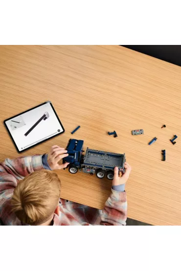 LEGO Technic Wywrotka z przechylan skrzyni 42203