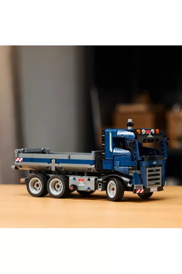 LEGO Technic Wywrotka z przechylan skrzyni 42203