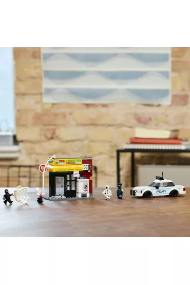LEGO Marvel Multiwersum: Miles Morales kontra Spot 76311