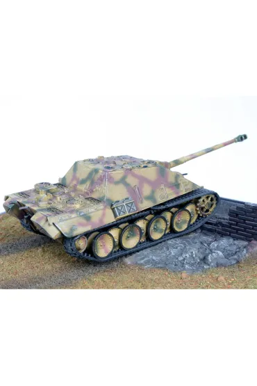 Pojazd 1:76 Sd.Kfz.173 Jagdpanther Cobi