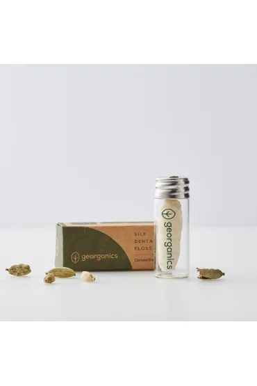 Georganics Naturalna Ni� Dentystyczna Spearmint REFILL 2 x 50 M