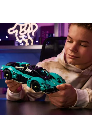 LEGO Technic Aston Martin Valkyrie 42208