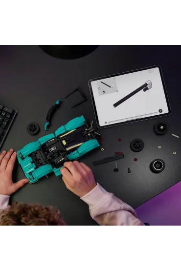 LEGO Technic Aston Martin Valkyrie 42208