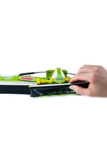 Kosiarka trzycz�ciowa Claas Disco 8550 C Plus Bruder