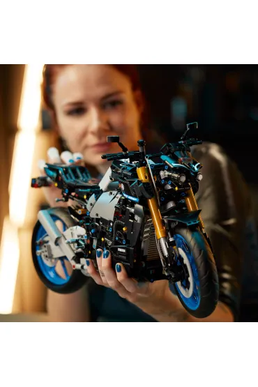 LEGO Technic Yamaha MT-10 SP 42159