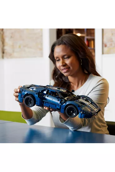 LEGO Technic Ford GT, wersja z 2022 roku 42154