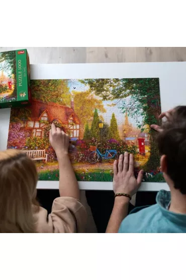 Puzzle 1000 el. Domek pod strzech� Trefl