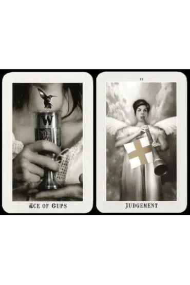 Silver Era Tarot - Aunia Kahn, Russell Moon